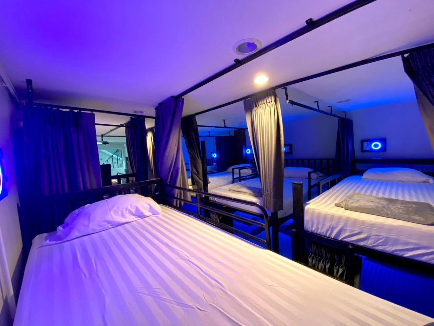 Longdoo Hostel Islas Phi Phi Exterior foto